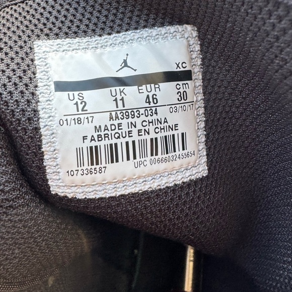 Jordan Black and Gray Camo Men's Shoes - Picture 6 of 6